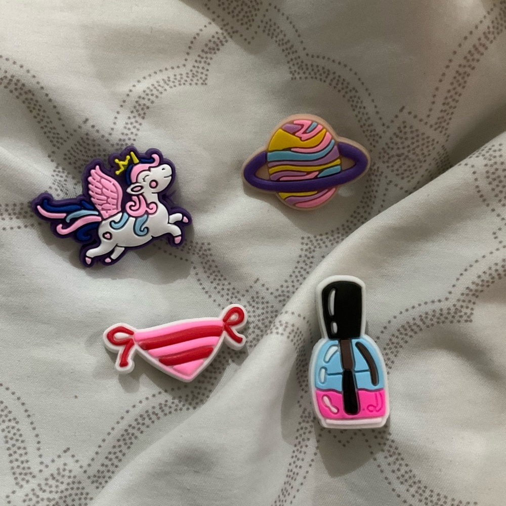 🥰 4/$25 - Croc Charms - pink, purple & blue